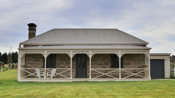 Taieri Bank Cottage