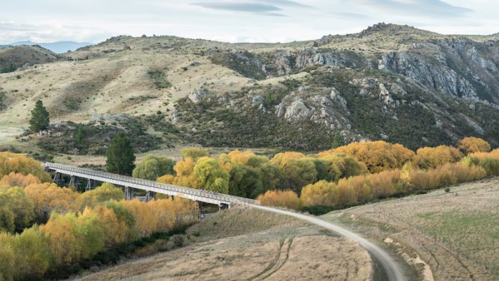 283763 manuherekia no 2 bridge in autumn