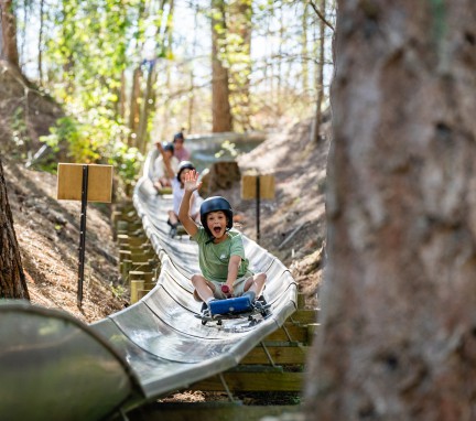 CTB 253011 FamilyAdventureOCRTT.Credit.image central 4