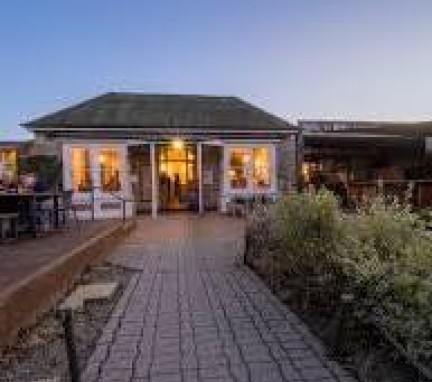 Ida bar street image