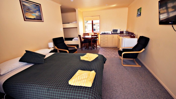 Ranfurly Holiday Park Lounge