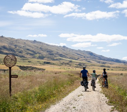 CTB 253011 FamilyAdventureOCRTT.Credit.image central 2