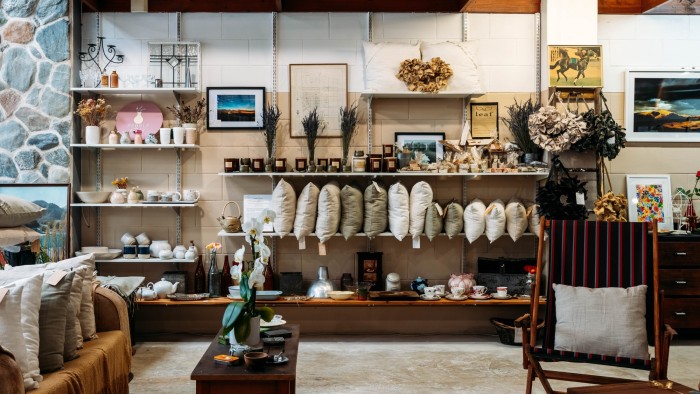 Lohi Linen RANFURLY 19 v2 FocusFillWzcwMCwzOTQsInkiLDM2XQ 1