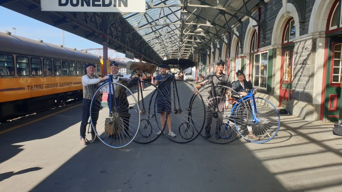 OOCC at Dunedin Station v2